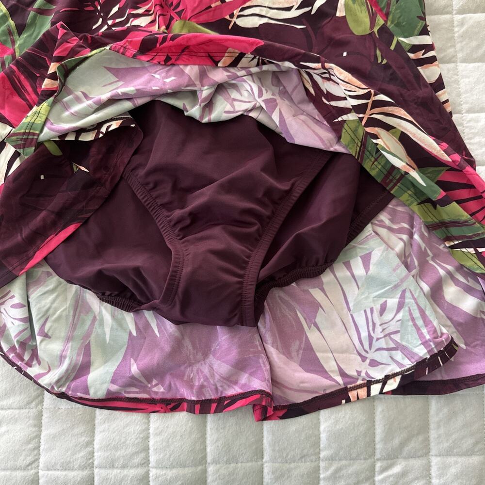 Land's End Swim Dress Womens 16 Burgundy Tropical One Piece Beach Summer Tags - Picture 4 of 9